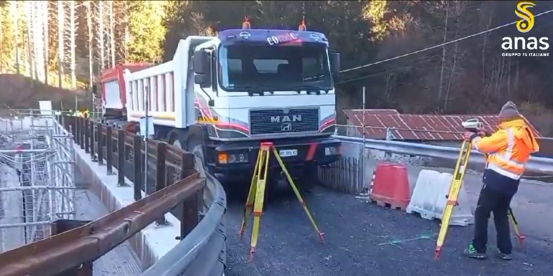 Lorenzago, Prove Di Carico Sul Ponte