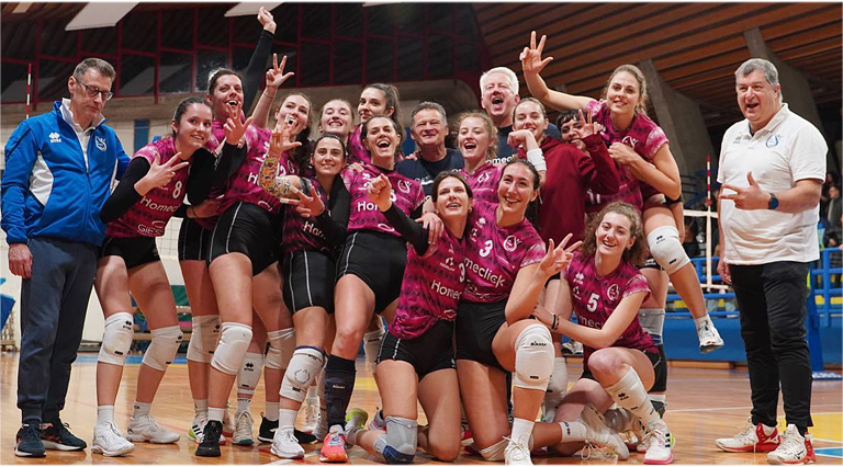 Pallavolo Homeclick da sogno battuta per 3 0 l Asolo capolista